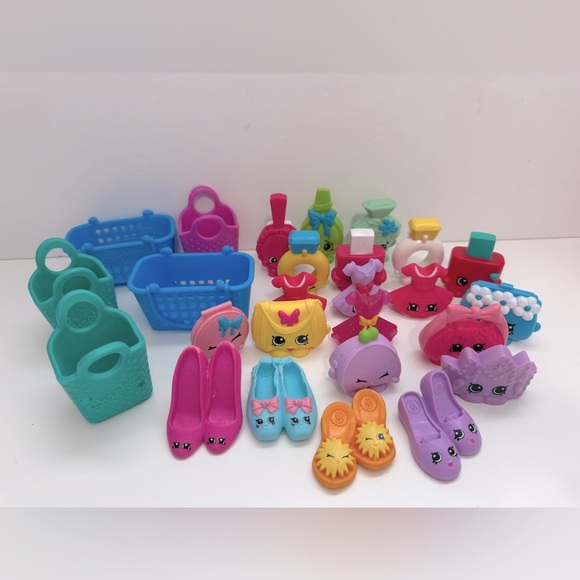 Lot of McDonald's Moose Shopkins Happy Meal Toys - Picture 1 of 5